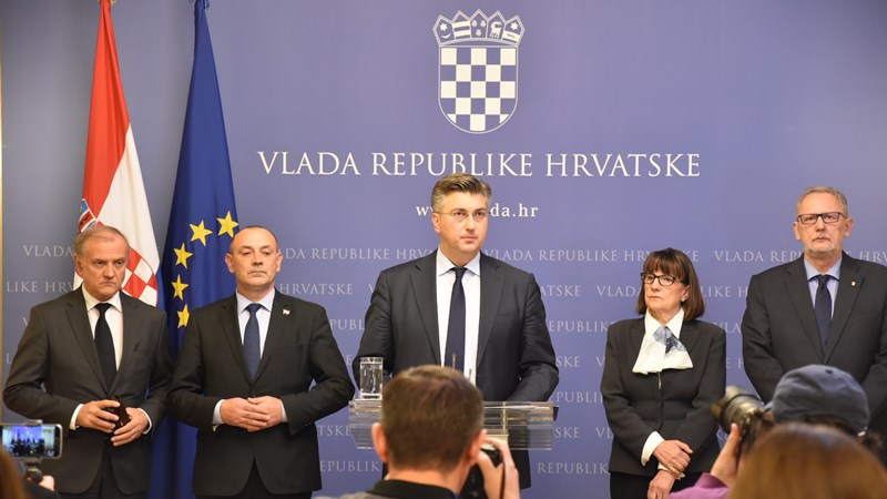 Predsjednik Vlade: Čin generala Praljka najviše govori o dubokoj moralnoj nepravdi prema šestorici Hrvata iz BiH 